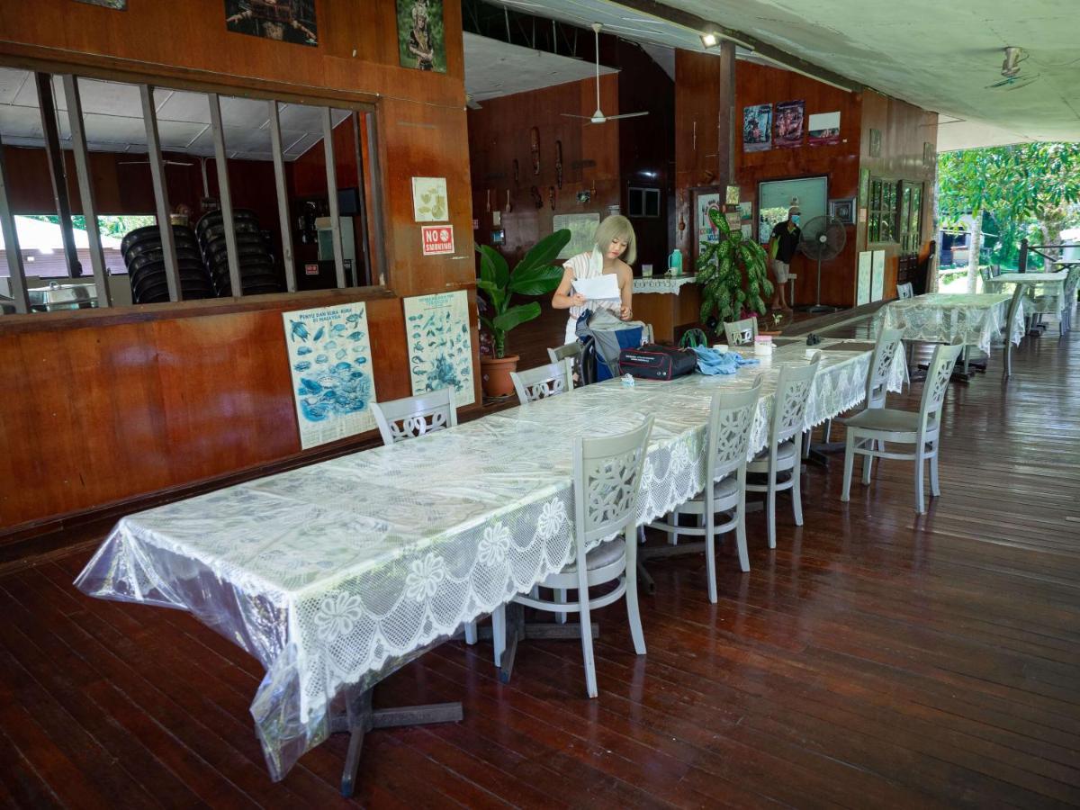 Benarat Lodge Mulu Bagian luar foto