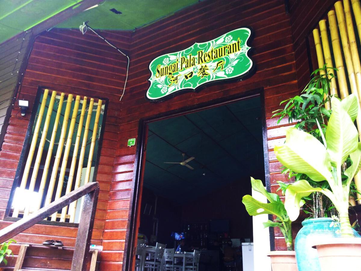 Benarat Lodge Mulu Bagian luar foto